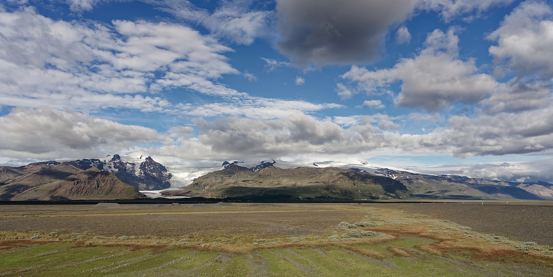 Skaftafell and Vatnajökull glacier