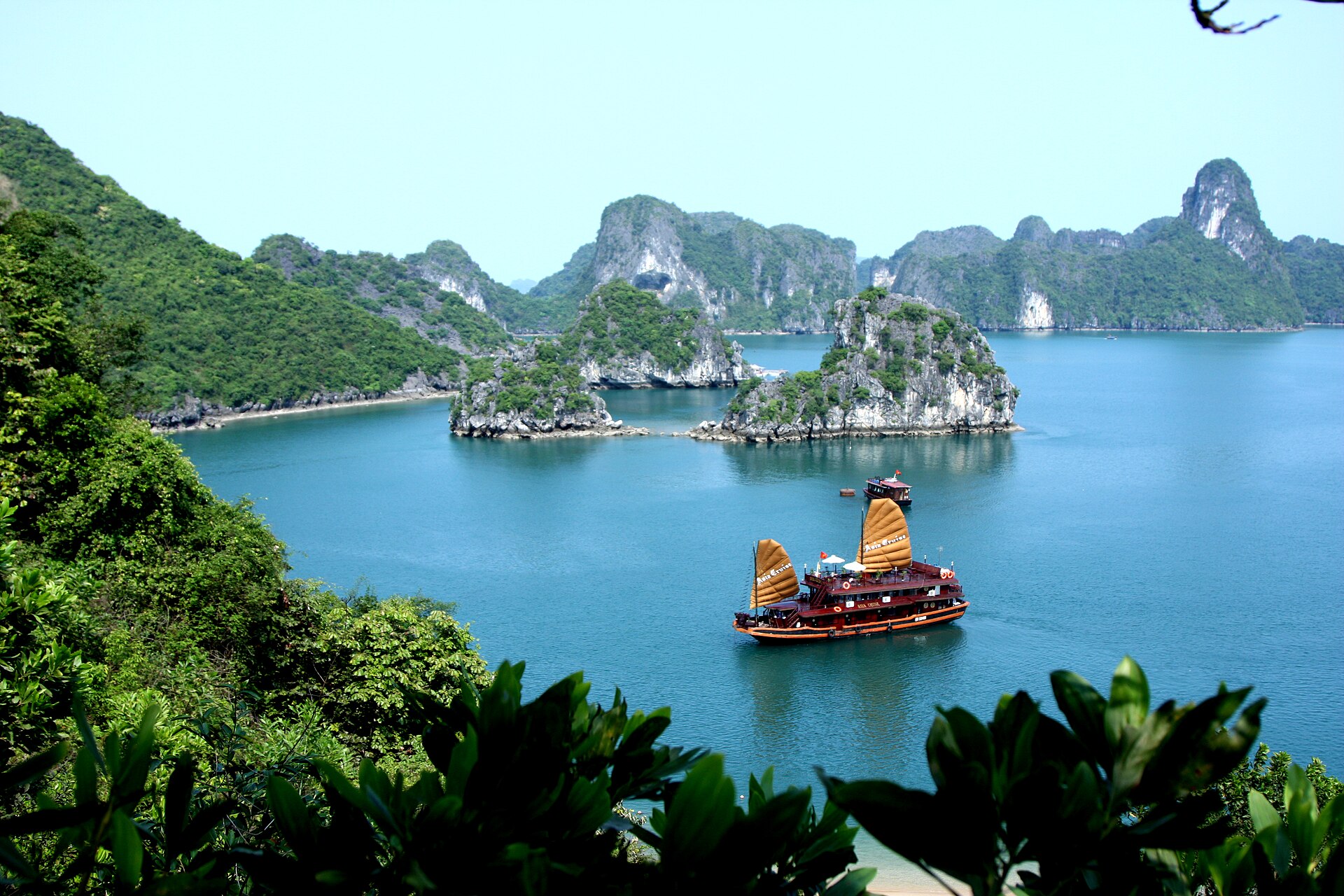Ha Long Bay limestone karsts